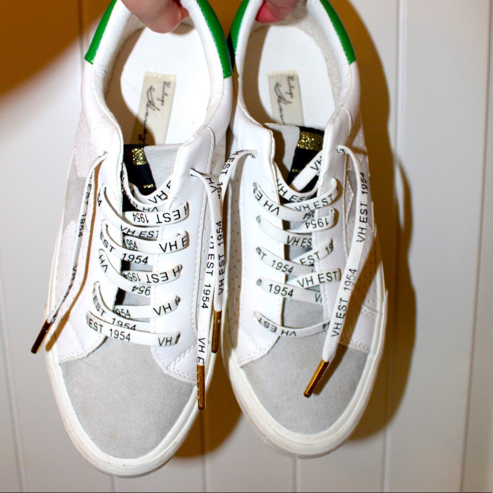 Vintage Havana (VH Design) Sneakers